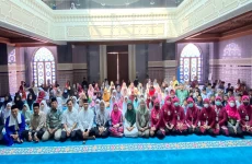 Komisaris dan Direktur RS Sari Asih Group Berbagi Bahagia dengan 94 Anak Yatim di 10 Muharram